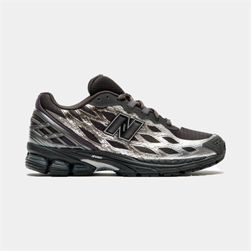 New Balance U190664H Black / silver